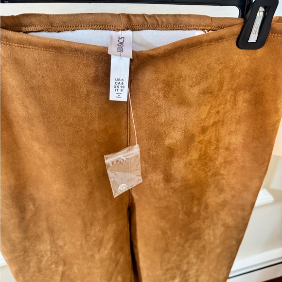 &Basics Womens Faux Suede Straight Leg Pants In Camel - Picture 5 of 8